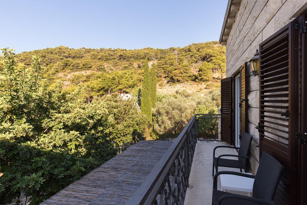 Rooms Villa Basica Saplunara Rum bild